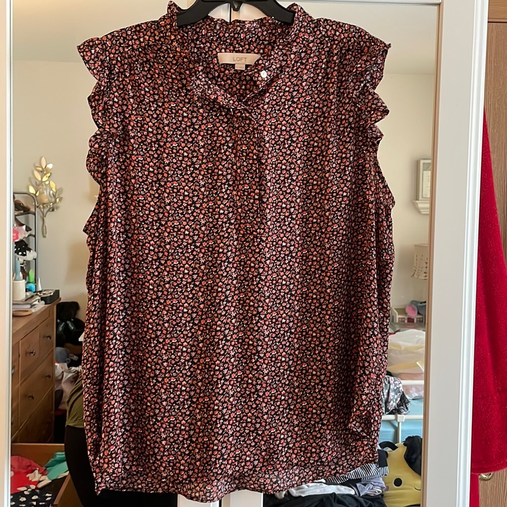 LOFT Black Floral Sleeveless Ruffle Blouse XXL